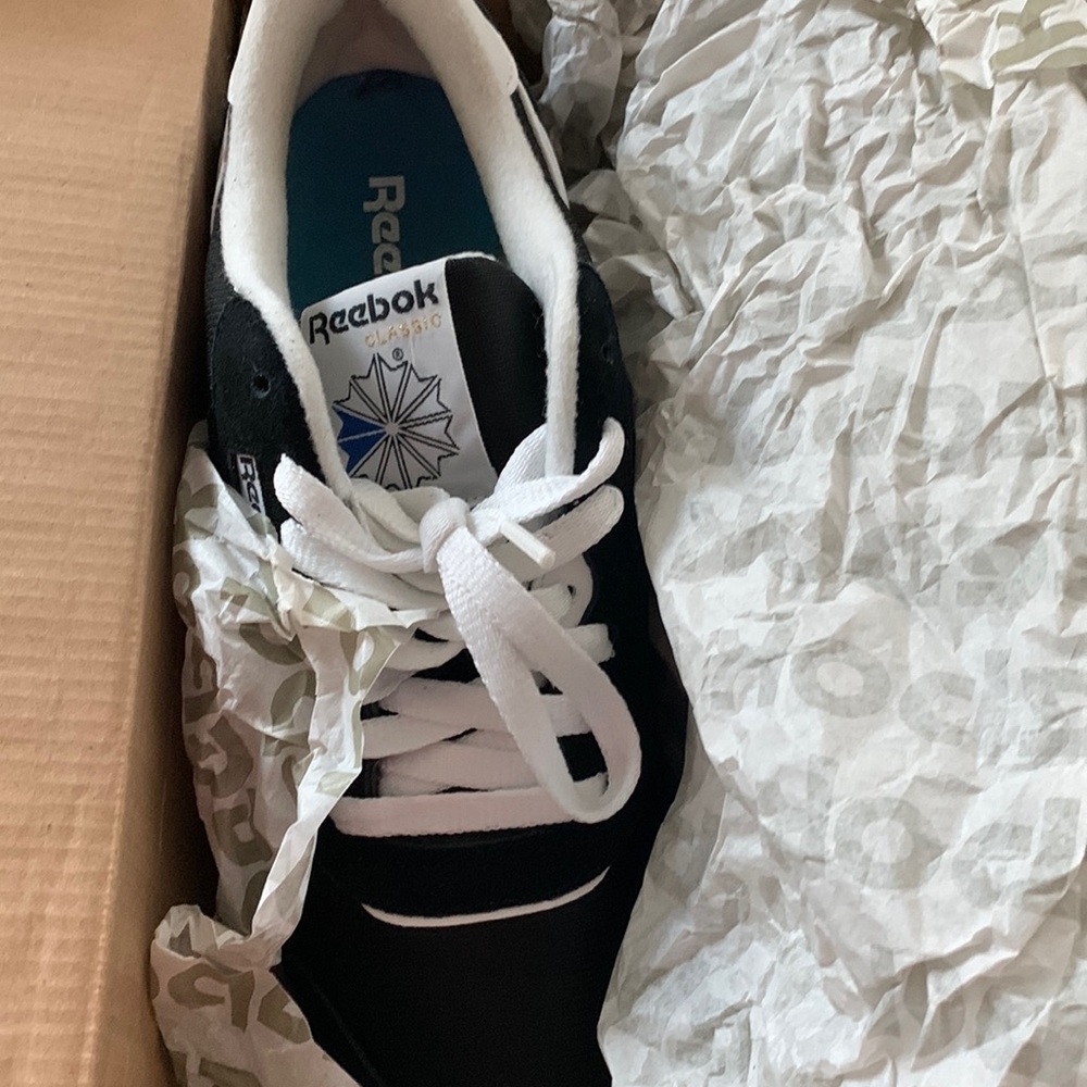 Reebok | Women’s Classic Athletic Shoe - Black / White // Size: W10 M8 - Picture 7 of 8